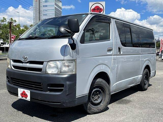 TOYOTA HIACE VAN DX
