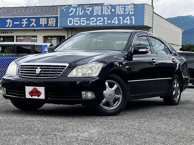 TOYOTA CROWN ROYAL SALOON