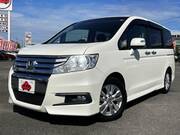 2010 HONDA STEPWAGON