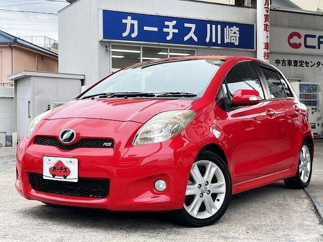 TOYOTA VITZ (YARIS) RS