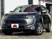 2013 MITSUBISHI OUTLANDER PHV