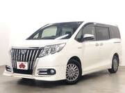 2015 TOYOTA ESQUIRE