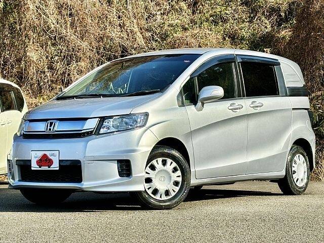 HONDA FREED SPIKE