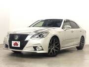 2013 TOYOTA CROWN