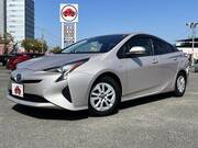 2017 TOYOTA PRIUS S