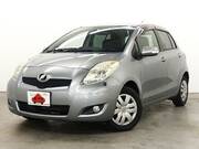 2009 TOYOTA VITZ