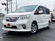 2013 NISSAN SERENA