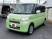 2011 DAIHATSU TANTO X