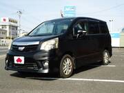 2010 TOYOTA NOAH SI