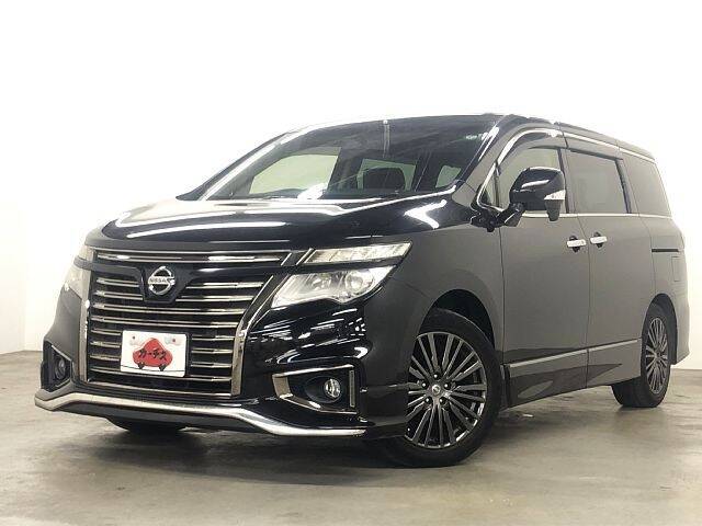 NISSAN ELGRAND