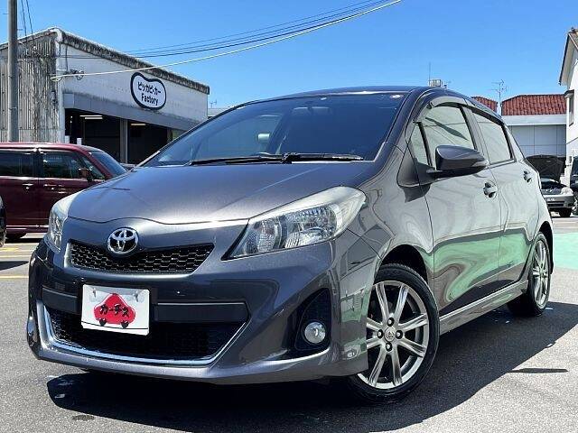 TOYOTA VITZ (YARIS) RS