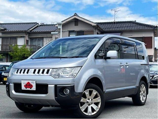 MITSUBISHI DELICA D5