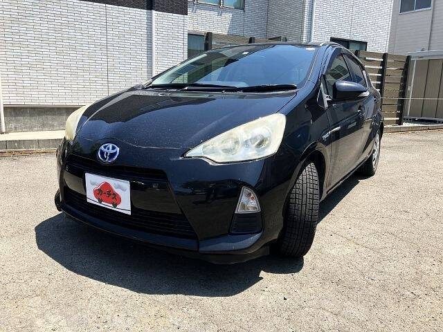 TOYOTA AQUA S