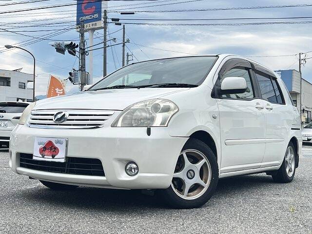 TOYOTA RAUM