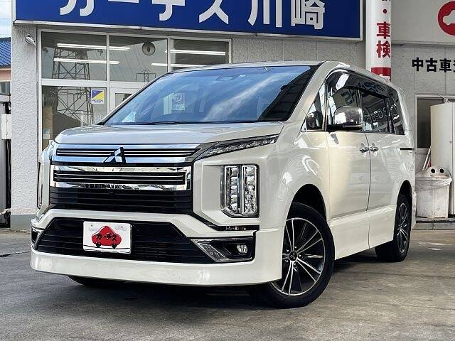 MITSUBISHI DELICA D5