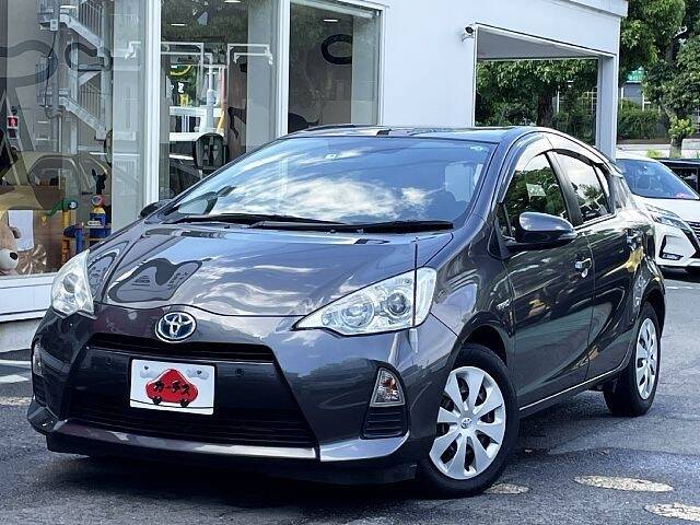 TOYOTA AQUA S
