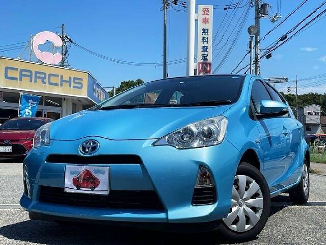 TOYOTA AQUA L