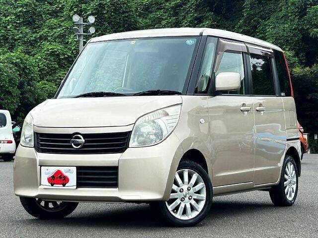 NISSAN ROOX