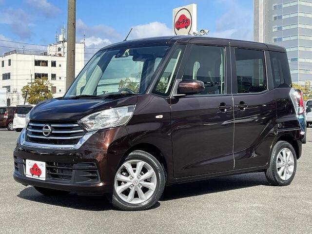 NISSAN DAYZ ROOX