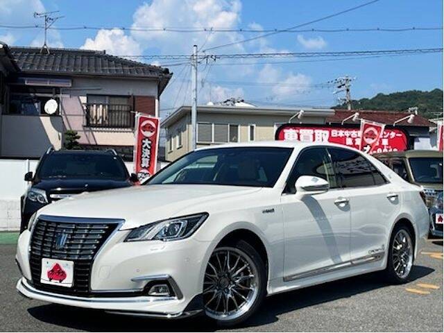 TOYOTA CROWN