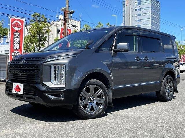 MITSUBISHI DELICA D5