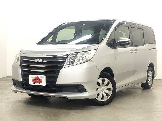 TOYOTA NOAH X