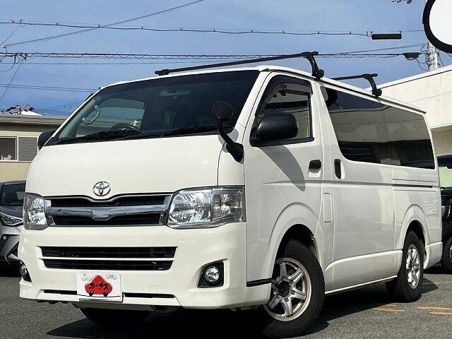 TOYOTA REGIUS ACE VAN