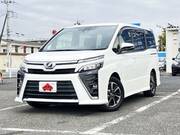 2017 TOYOTA VOXY