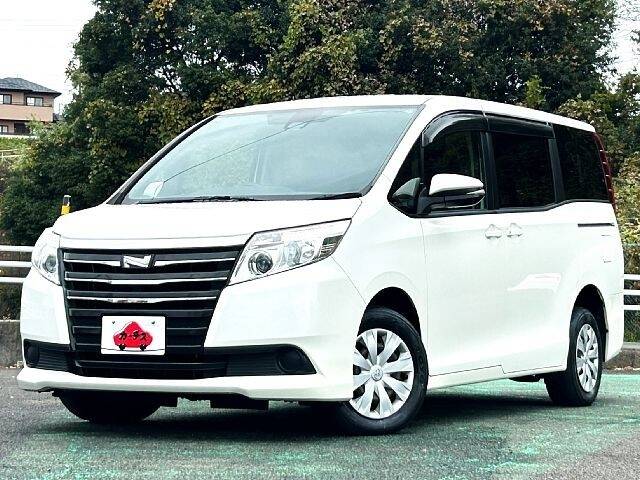 TOYOTA NOAH X