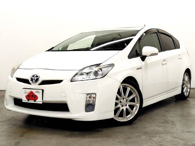 TOYOTA PRIUS L