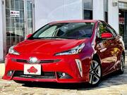 2019 TOYOTA PRIUS