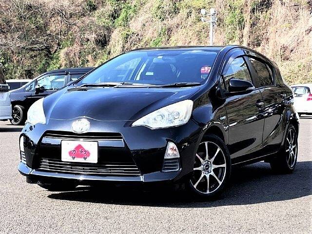 TOYOTA AQUA S