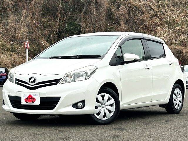 TOYOTA VITZ (YARIS)