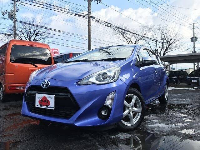 TOYOTA AQUA S