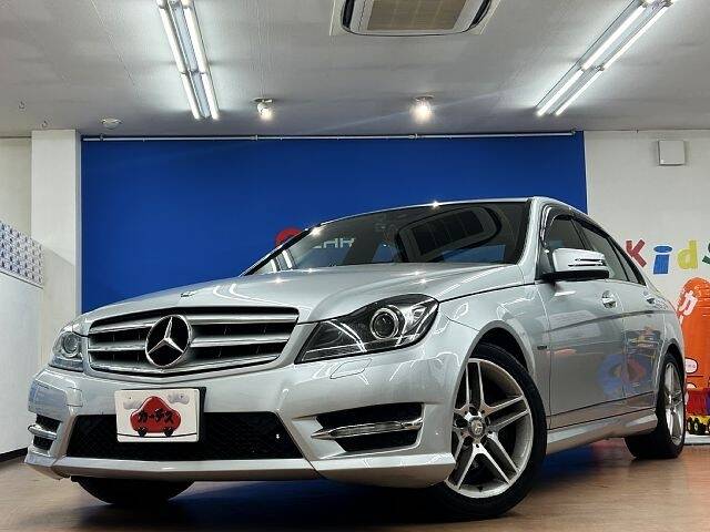 MERCEDES BENZ C200 (C CLASS)