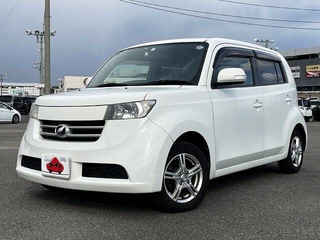 TOYOTA bB