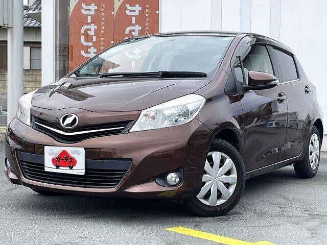 TOYOTA VITZ (YARIS)