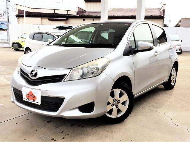 TOYOTA VITZ (YARIS) F