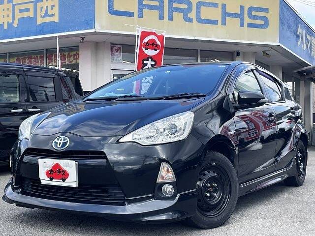 TOYOTA AQUA S