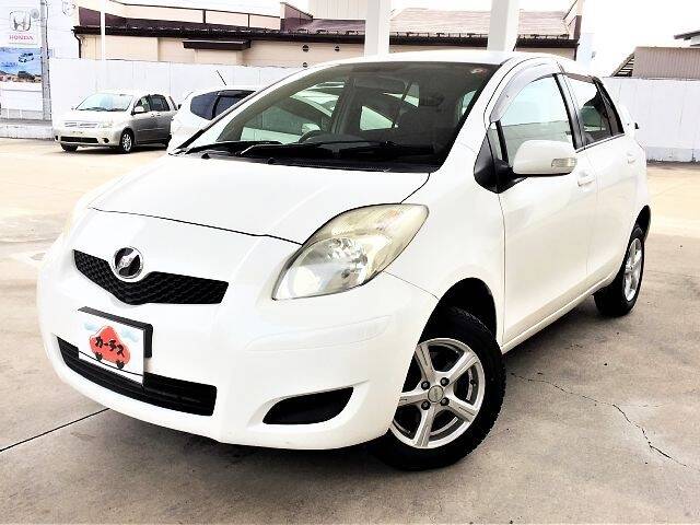 TOYOTA VITZ (YARIS) F