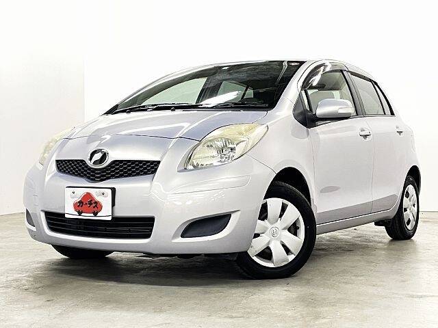 TOYOTA VITZ (YARIS)