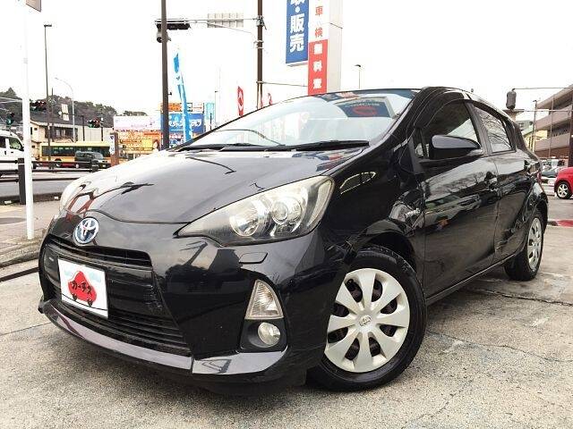 TOYOTA AQUA S