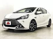 2015 TOYOTA AQUA