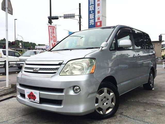 TOYOTA NOAH X LIMITED