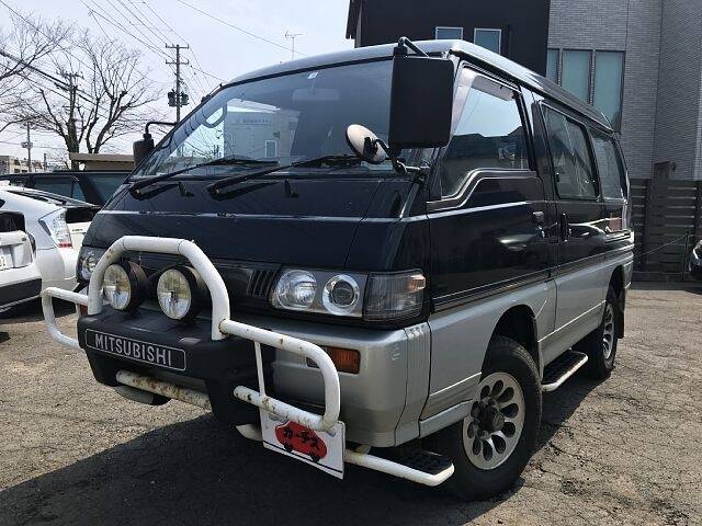MITSUBISHI DELICA GLX