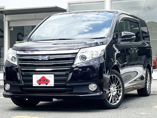 TOYOTA NOAH