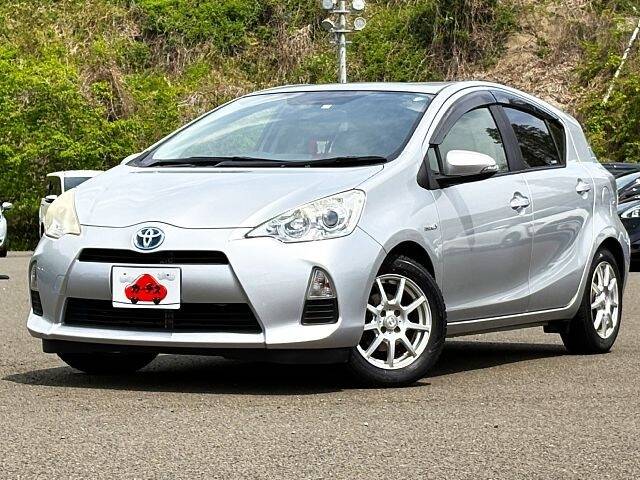 TOYOTA AQUA S
