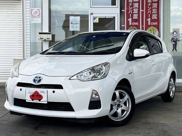 TOYOTA AQUA S