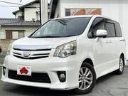 2010 TOYOTA NOAH SI
