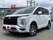 2022 MITSUBISHI DELICA D5